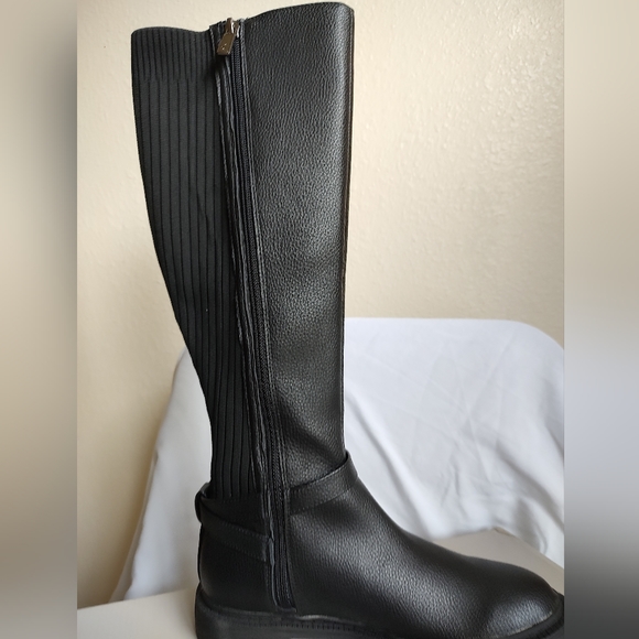 Kenneth Cole Reaction Woman's Tall Winnona Riding Boot Black Sz 6 - Picture 3 of 8